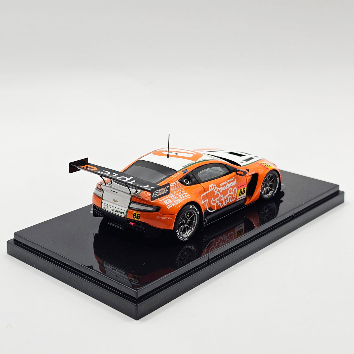 EBBRO Aston Martin Vantage GT3 #66 A speed Super GT GT300 2012 1/43 Scale