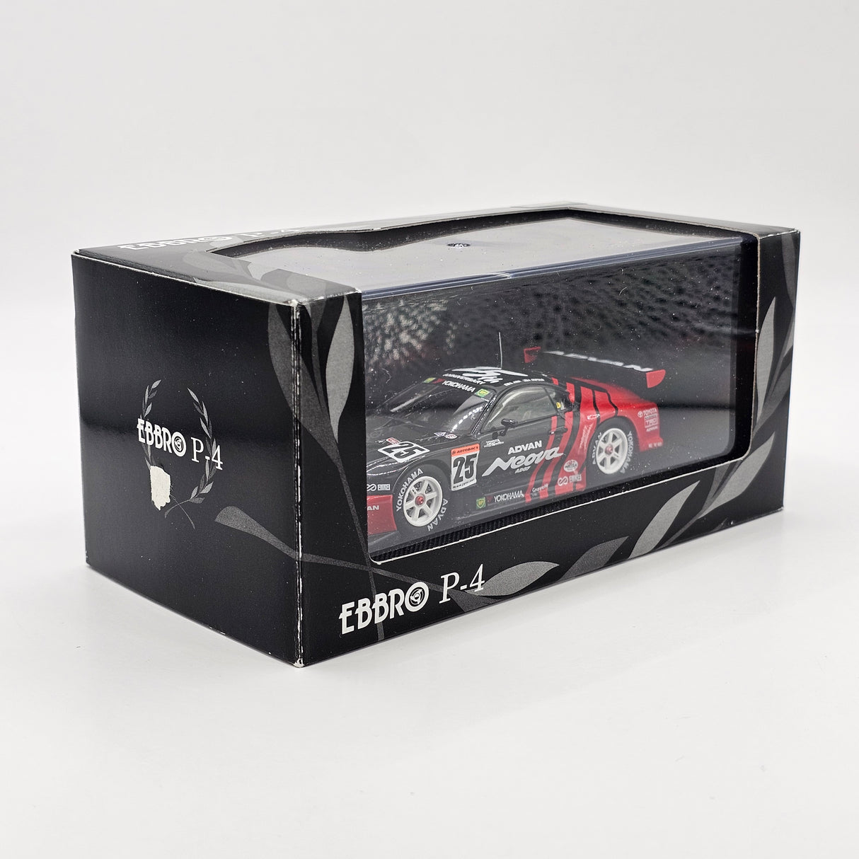 EBBRO P4 Toyota Supra GT500 #25 Team Advan Tsuchiya JGTC 2003 1/43 Scale