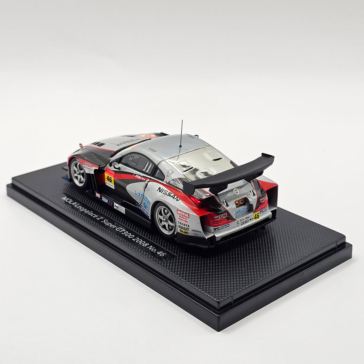 EBBRO Nissan Z #46 MOLA Leopalace Super GT GT300 2008 1/43 Scale