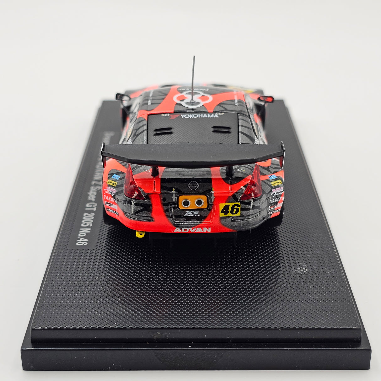 EBBRO Nissan Fairlady Z #46 Advan Team MOLA Super GT GT300 2005 1/43 Scale