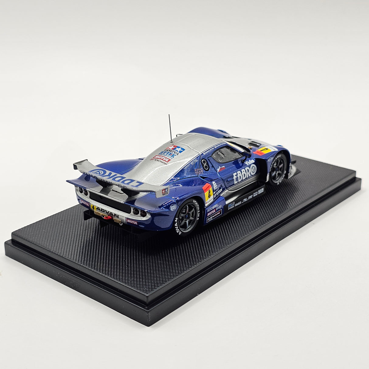 EBBRO Vemac RD350R #4 Ebbro Team Nova Super GT GT300 2007 1/43 Scale
