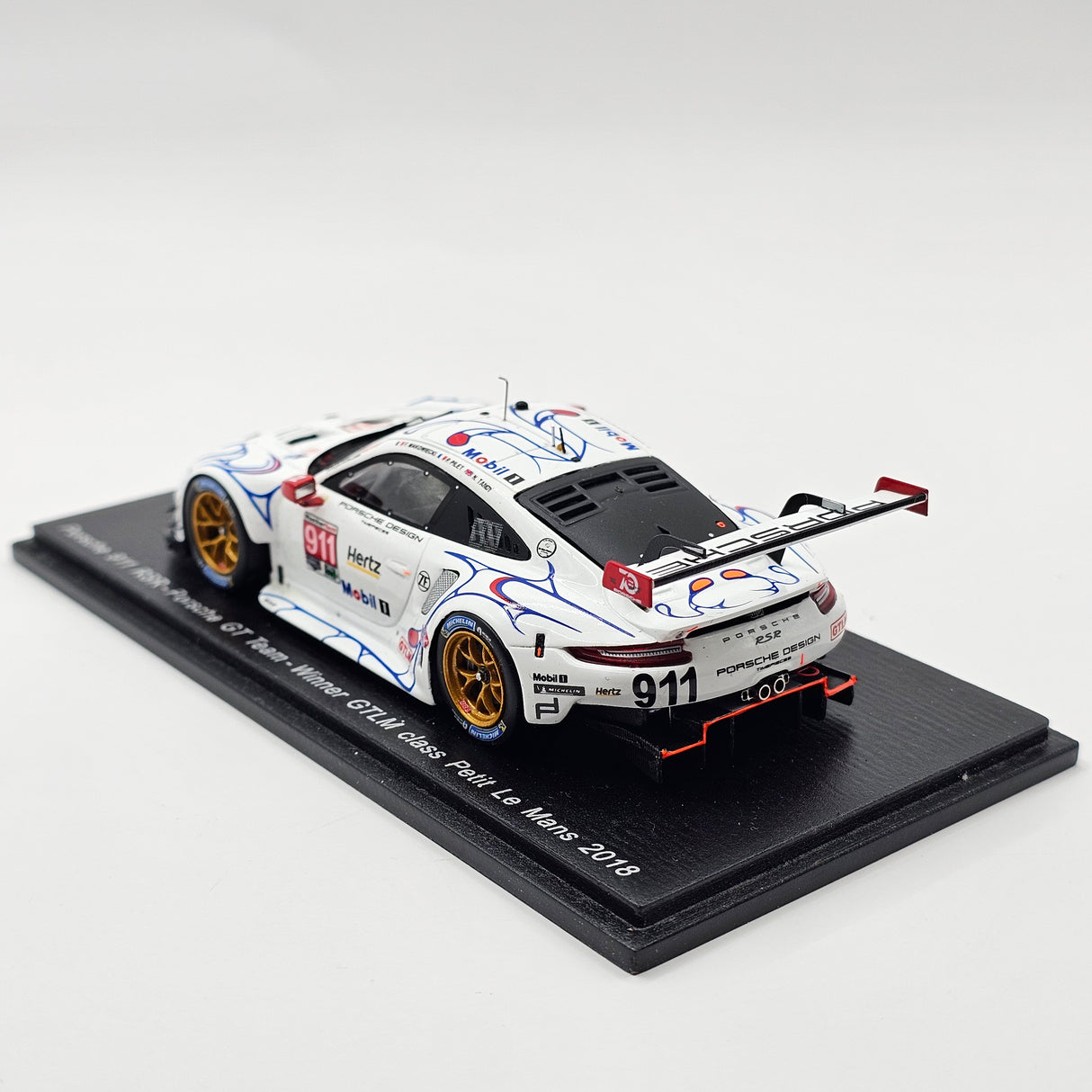Spark Porsche 911 RSR #911 Porsche GT Team GTLM Winner Petit Le Mans 2018 1/43 Scale