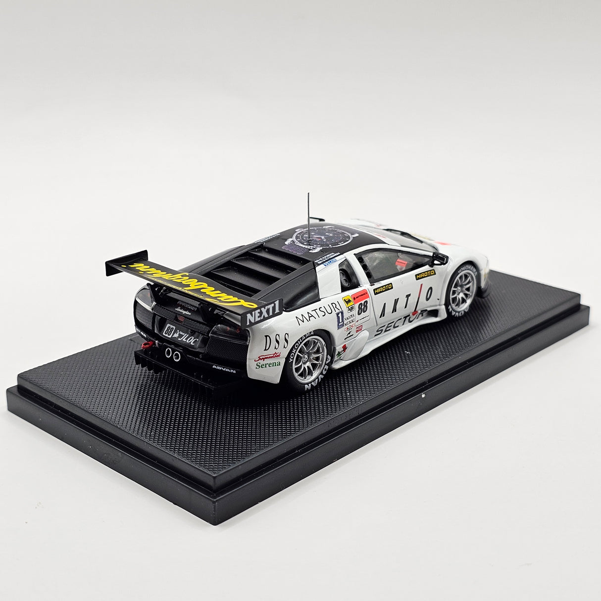 EBBRO Lamborghini Murcielago #88 JLOC Super GT GT500 2005 1/43 Scale