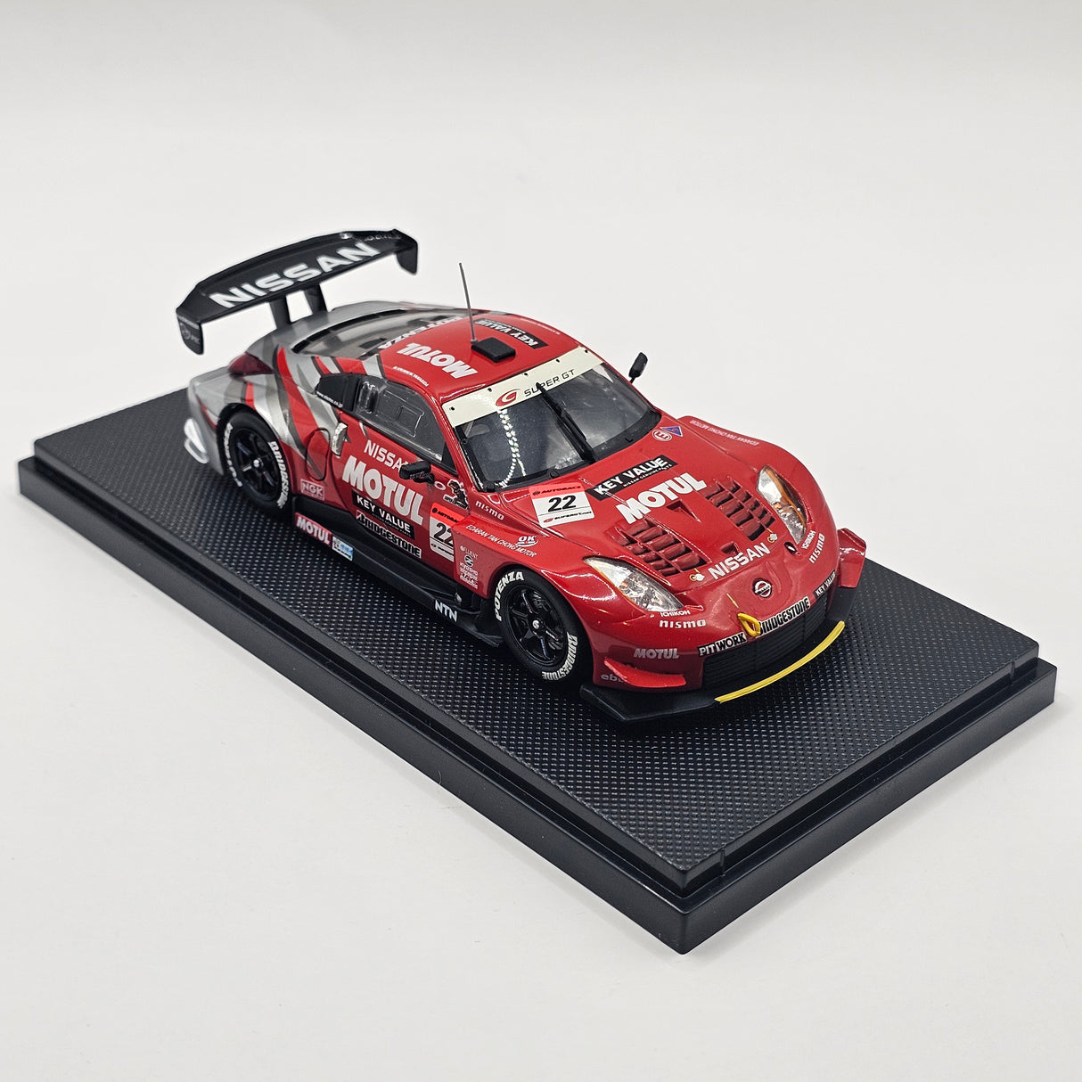 EBBRO Nissan Z #22 Motul Pitwork Super GT GT500 2005 Malaysia 1/43 Scale
