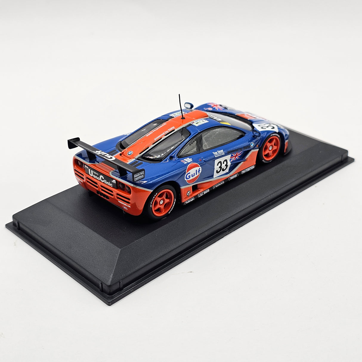 Minichamps McLaren F1 GTR #33 Gulf Racing Le Mans 1996 1/43 Scale