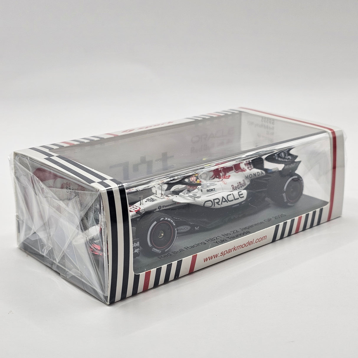 Spark Red Bull Racing RB21 #22 Yuki Tsunoda Japanese GP 2025 (With Pit Board) 1/43 Scale