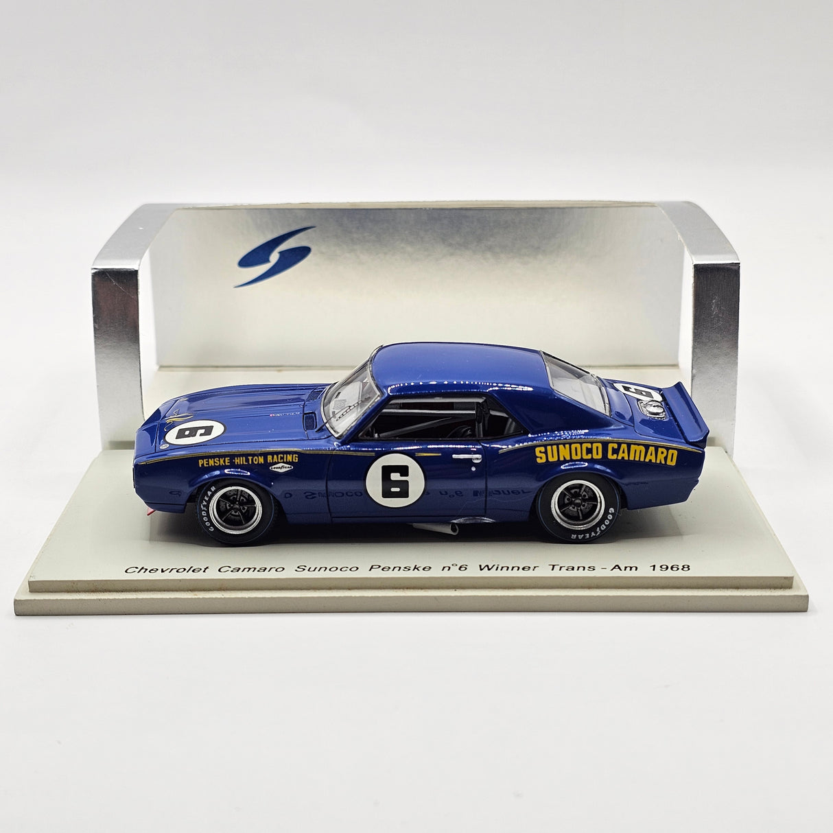 Spark Chevrolet Camaro Z28 #6 Penske-Hilton Racing Trans Am 1968 Winner 1/43 Scale S2601