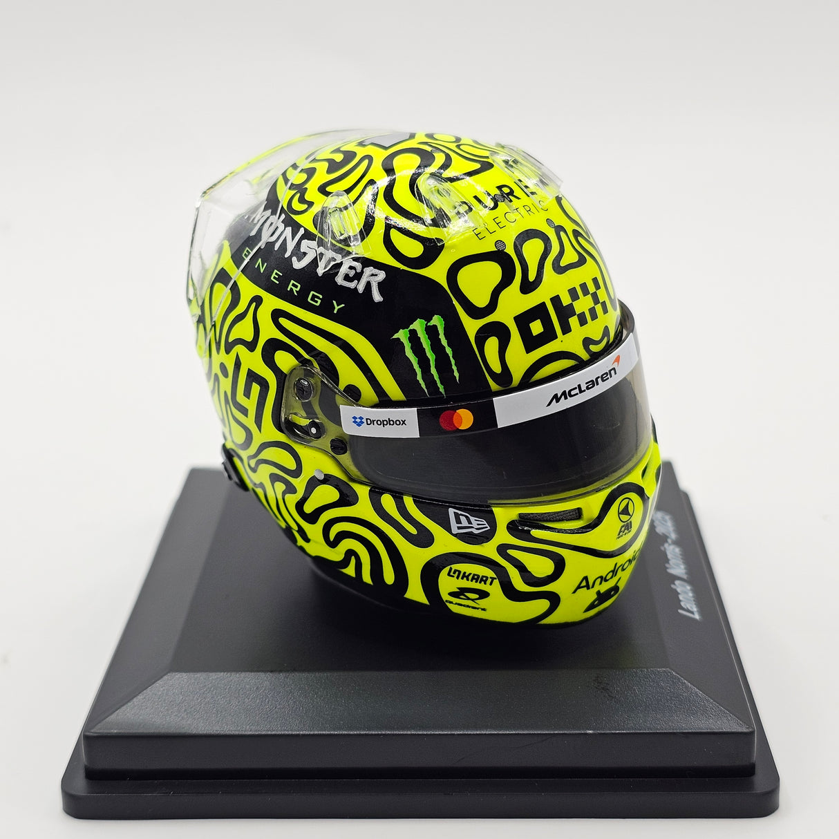 Spark Lando Norris McLaren Formula 1 Team 2025 Helmet 1/5 Scale 5HF188