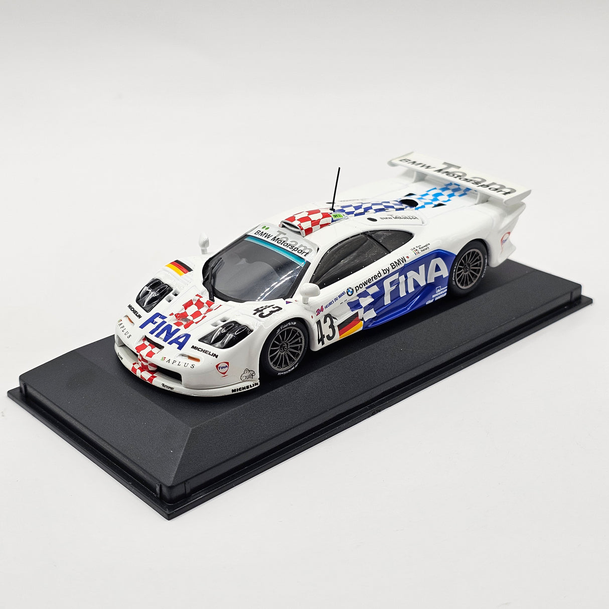 Minichamps McLaren F1 GTR Long Tail #43 BMW Motorsport Le Mans 1997 1/43 Scale