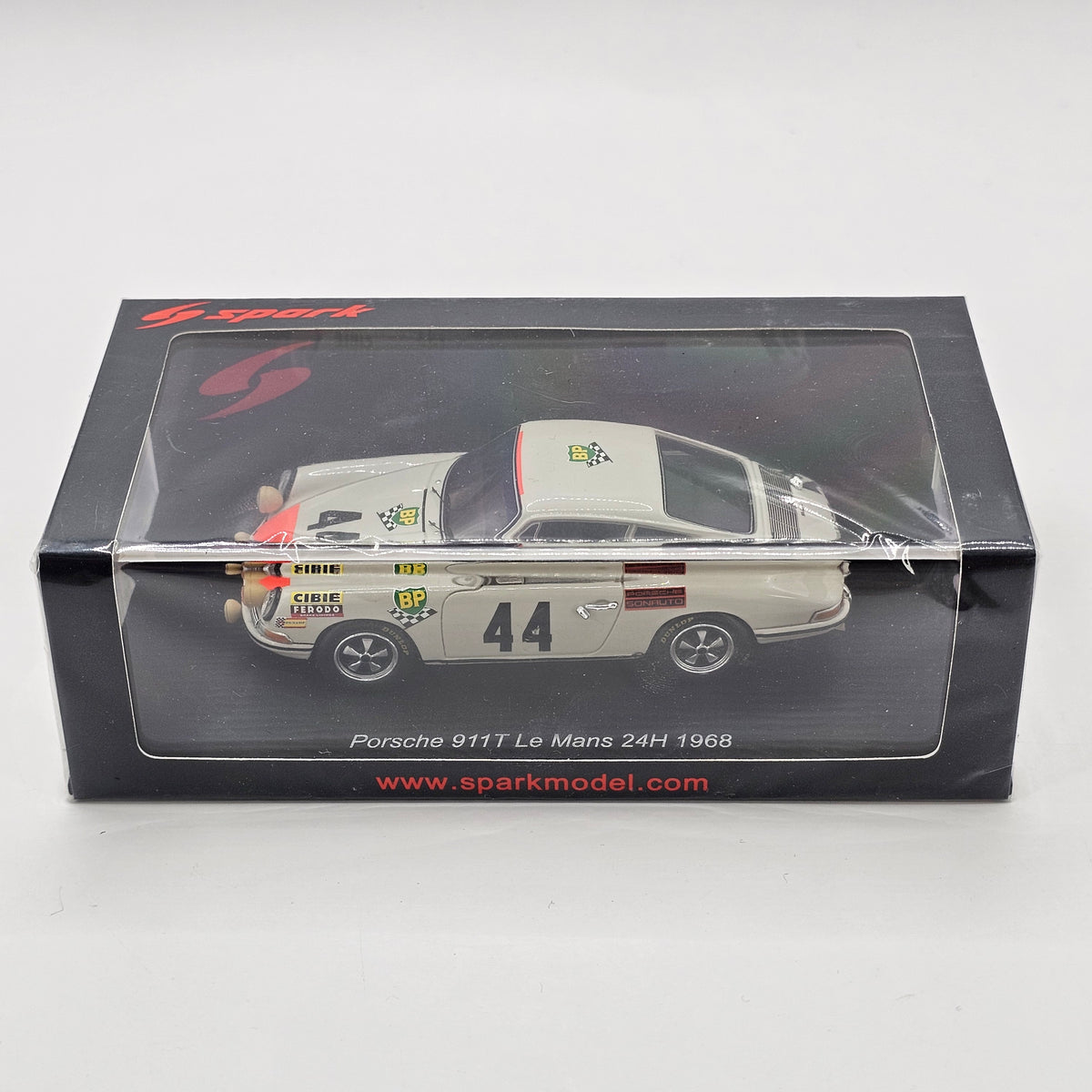 Spark Porsche 911T #44 Auguste Veuillet 24Hrs Le Mans 1968 1/43 Scale S9739