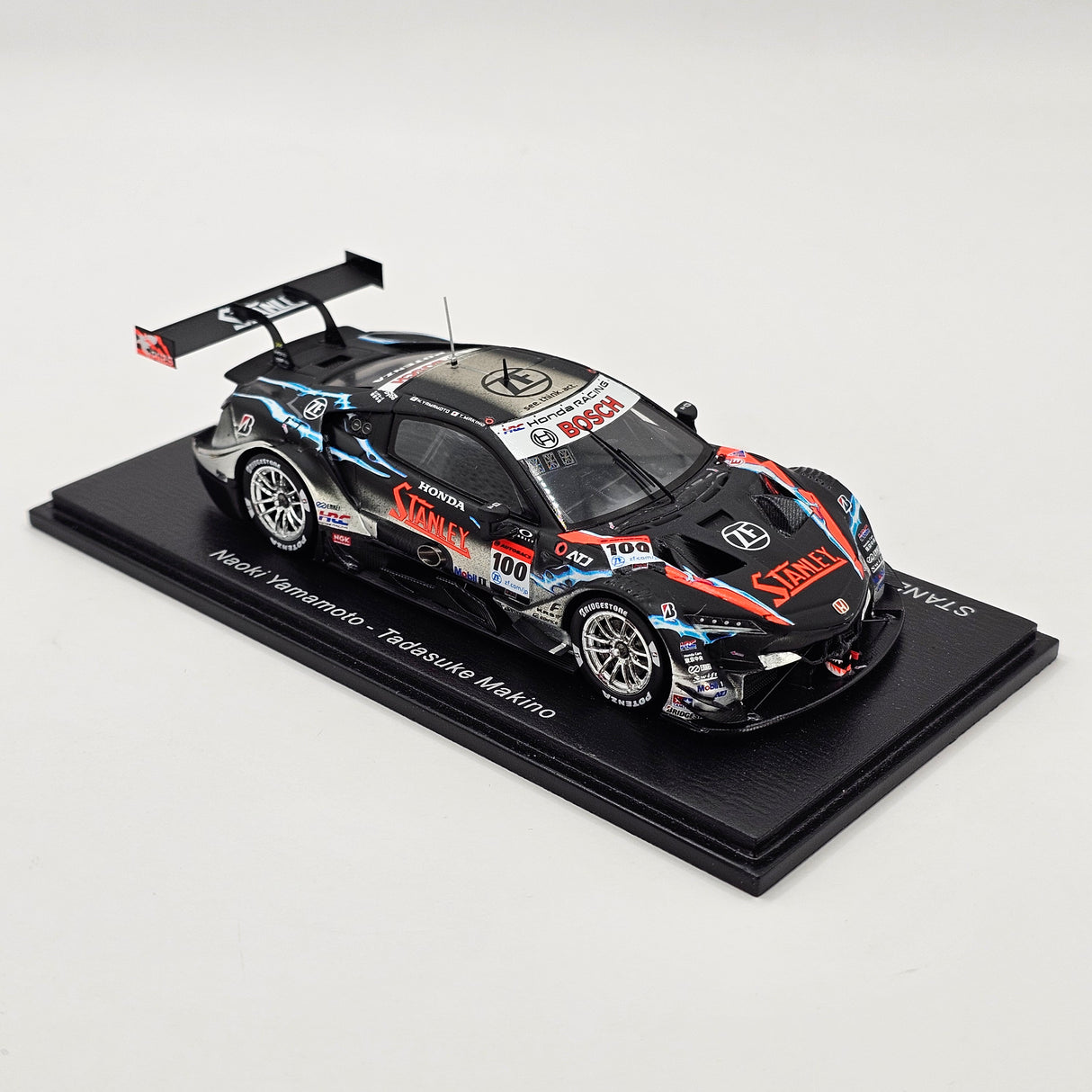 Spark Honda NSX-GT GT500 #100 Team Kunimitsu Super GT 2023 1/43 Scale