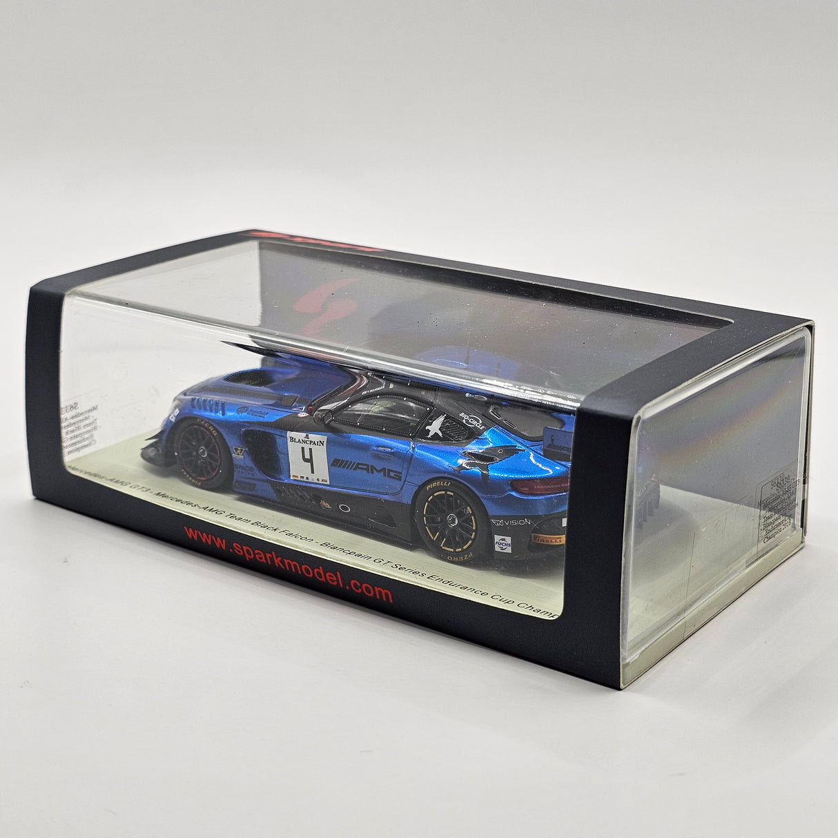 Spark Mercedes-AMG GT3 #4 Team Black Falcon Blancpain GT Cup Champion 2018 1/43 Scale