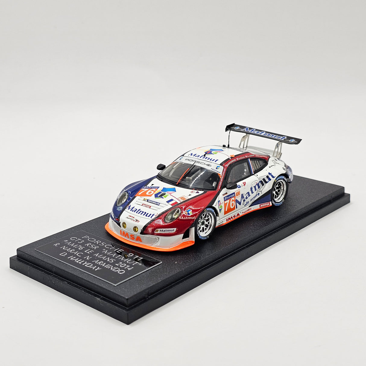 Spark Porsche 997 GT3-RSR #76 Performance Matmut 24Hrs Le Mans 2014 1/43 Scale
