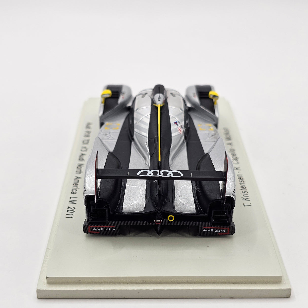 Spark Audi R18 TDI #3 Audi North America Le Mans 2011 1/43 Scale S2517