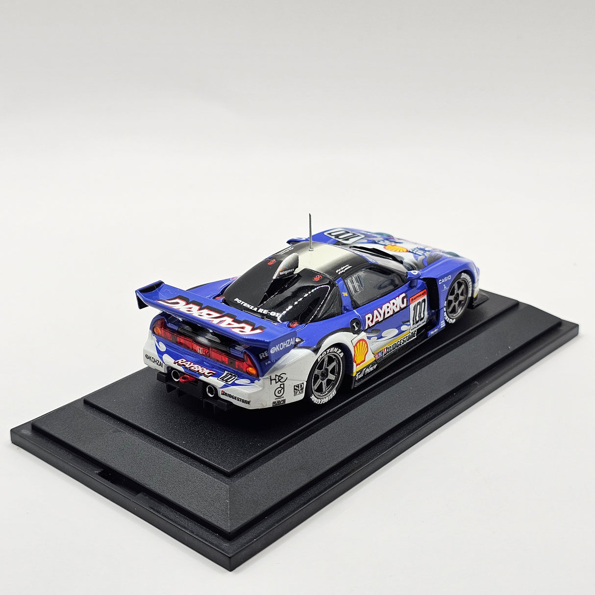 EBBRO Honda NSX #100 Raybrig Kunimitsu JGTC GT500 2004 1/43 Scale