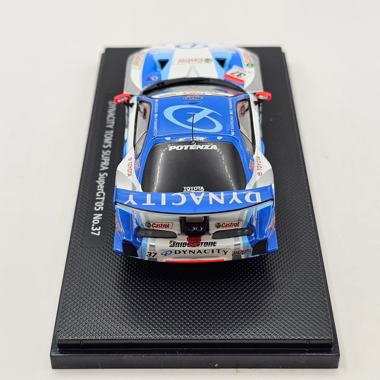EBBRO Toyota Supra #37 Dynacity Tom's Super GT GT500 2005 1/43 Scale