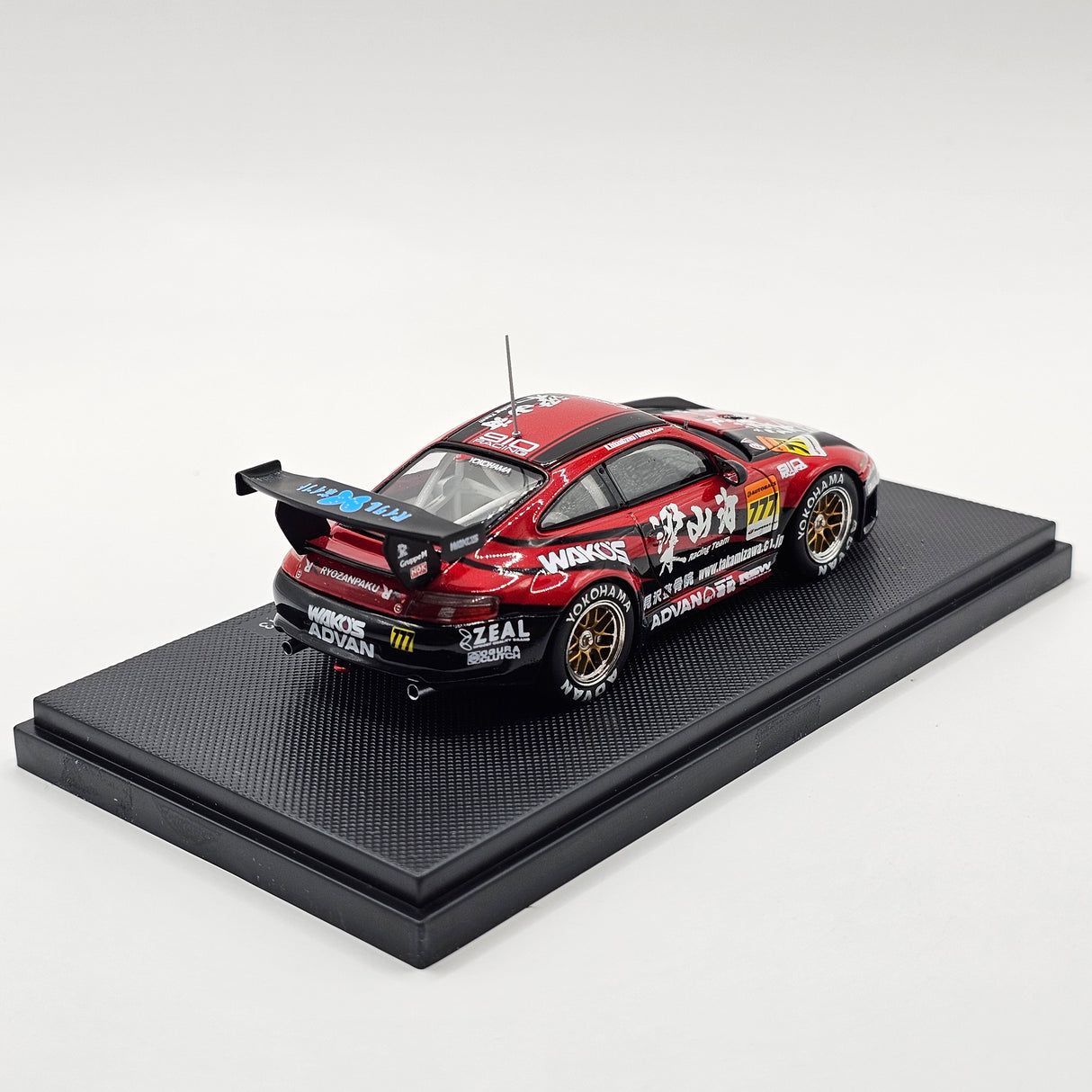 EBBRO Porsche 996 GT3 RS #777 Team 910 Racing 2005 Super GT GT300 1/43 Scale