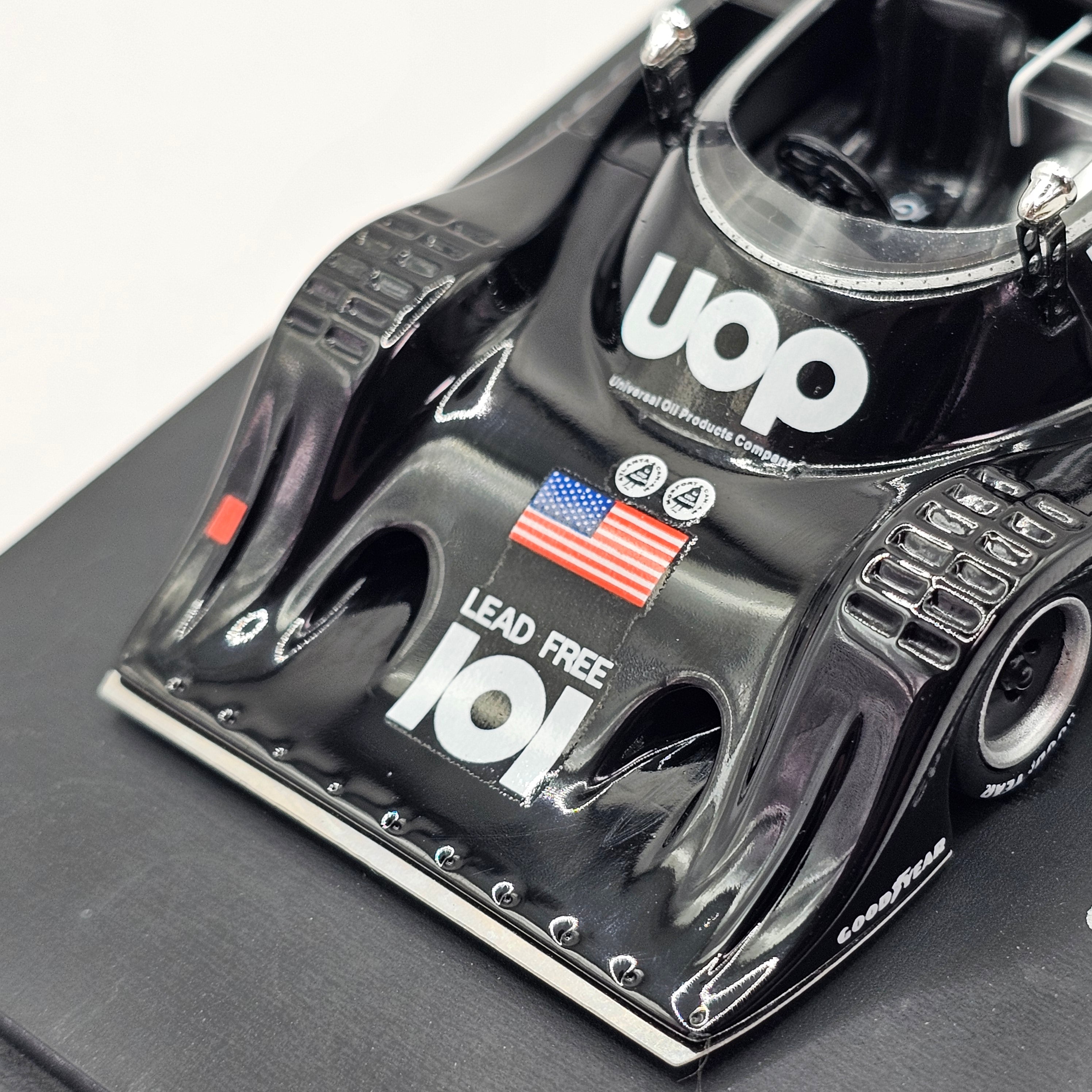 Spark Shadow DN4 #101 Can-Am 1974 Champion Jackie Oliver 1⁄43 Scale
