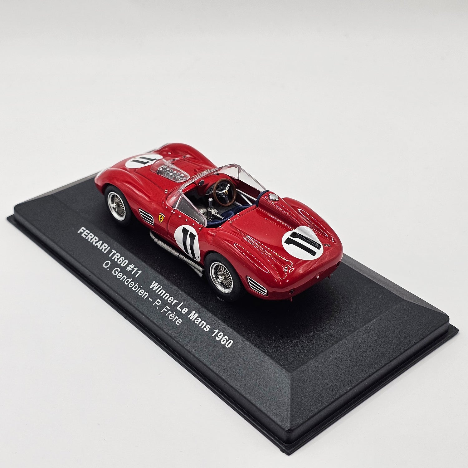 Miniature Ferrari TR60 Gendebien 11Vainqueur Le Mans 1960 - francis Miniature Ferrari TR60 Gendebien 11Vainqueur Le Mans 1960 - francis
