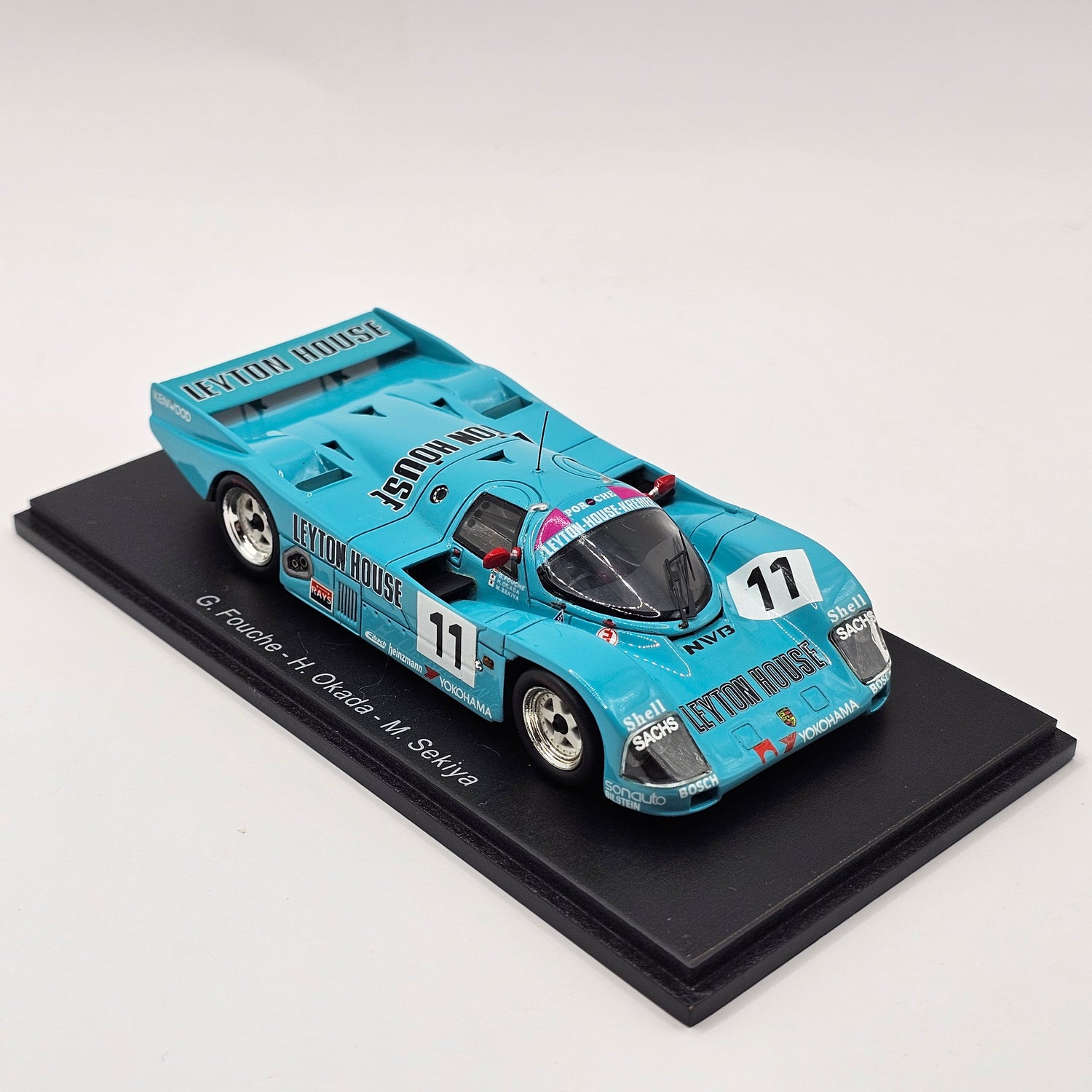 Porsche 962 C n° 17 24h Le Mans 1989 1/43 Spark S9875 Porsche 962 C n° 17 24h Le Mans 1989 1/43 Spark S9875