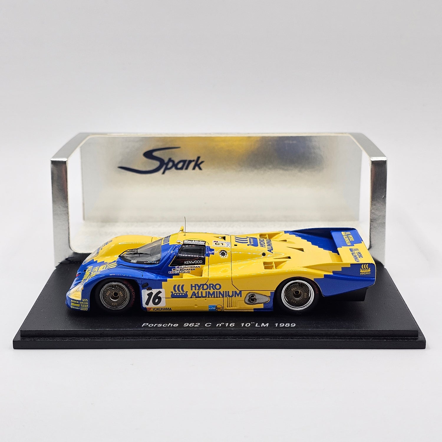 SPARK S0925 PORSCHE 962 C Rothmans n°3 Le Mans 1986 1.43 SPARK S0925 PORSCHE 962 C Rothmans n°3 Le Mans 1986 1.43