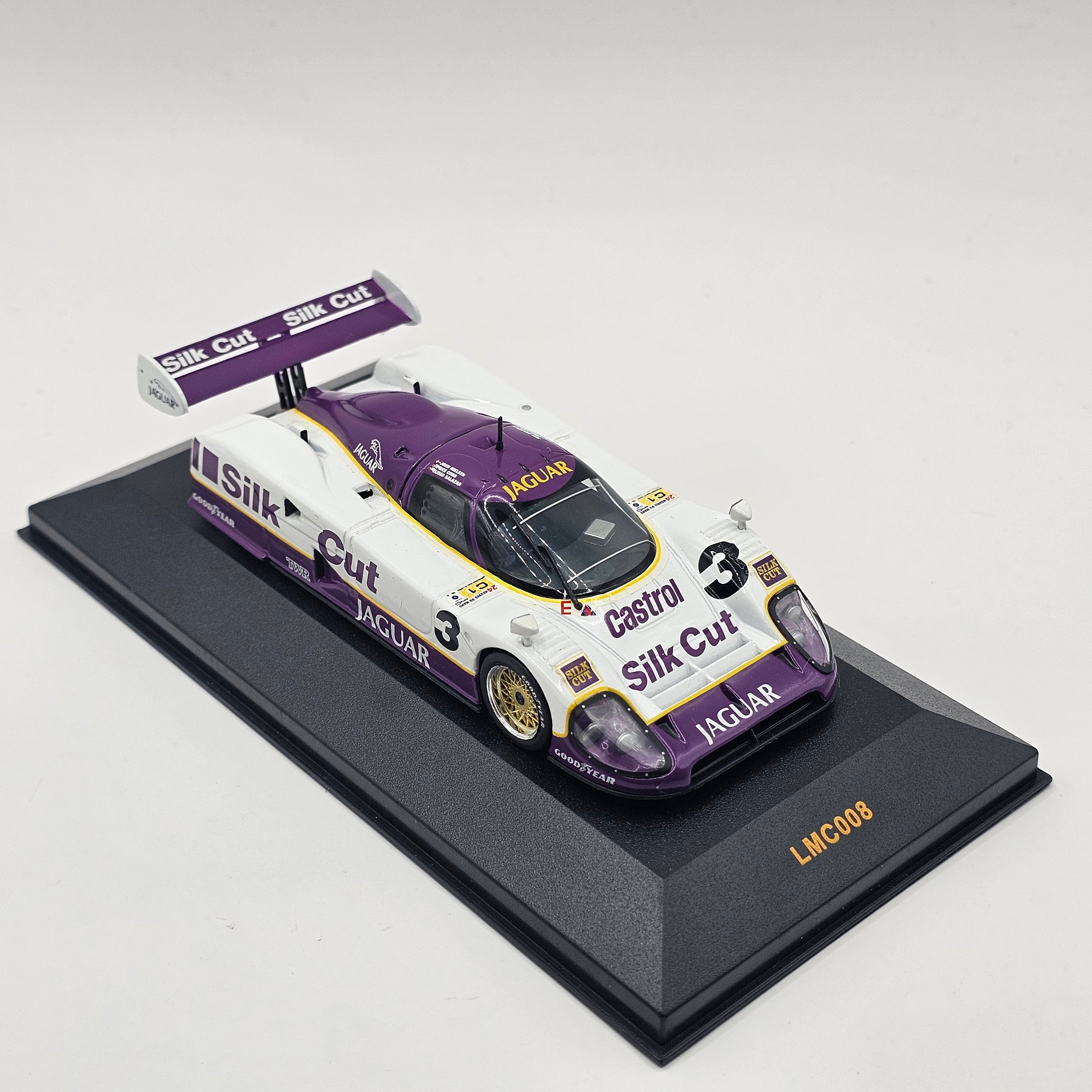 IXO Jaguar XJR-12 #3 Silk Cut Jaguar Le Mans Winner 1990 1/43 Scale LM