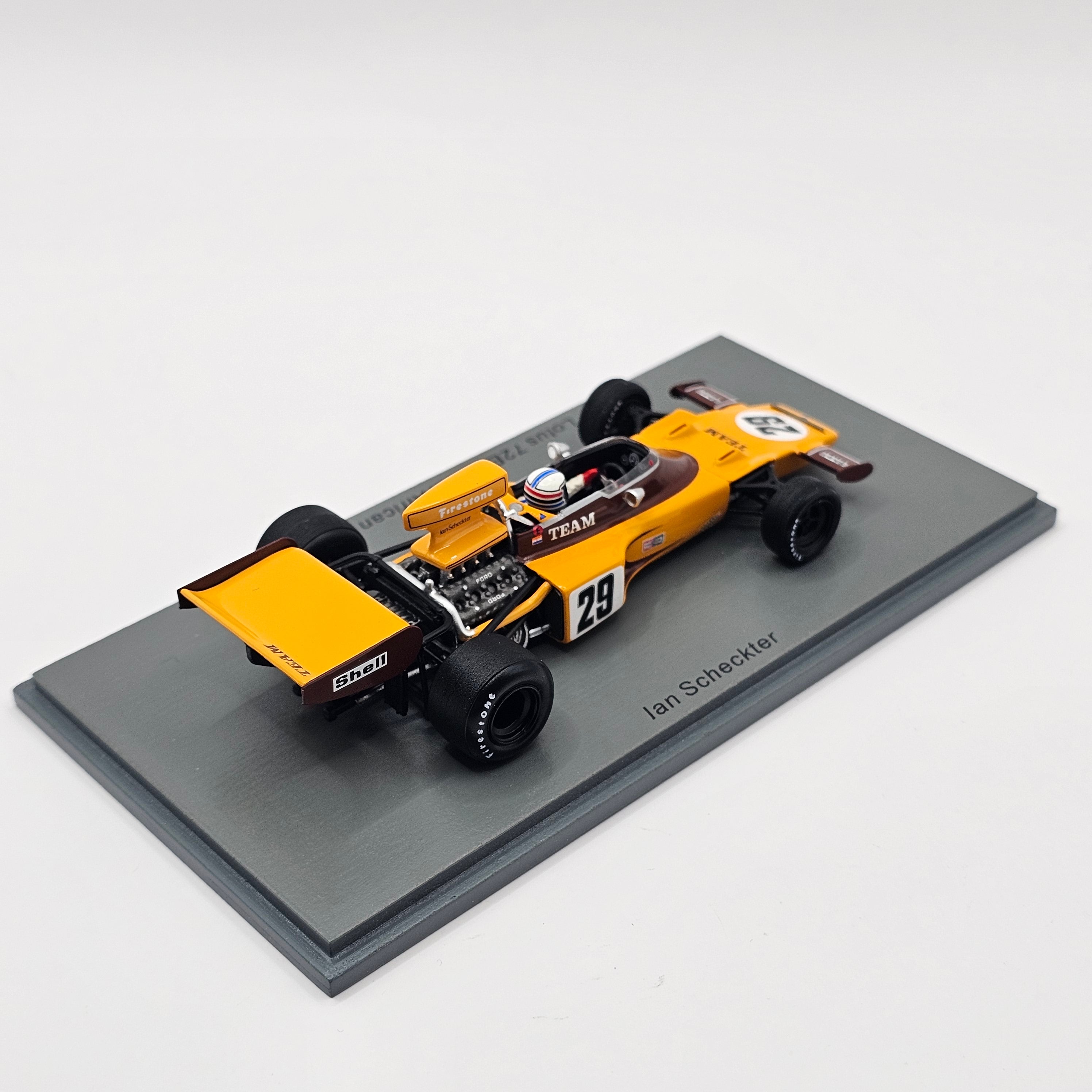 Figurine Spark 1:43 - Lotus F1 72E #29 Grand Prix D'Afrique Du Sud 1974 - I. Scheckter - Jaune Et Noir