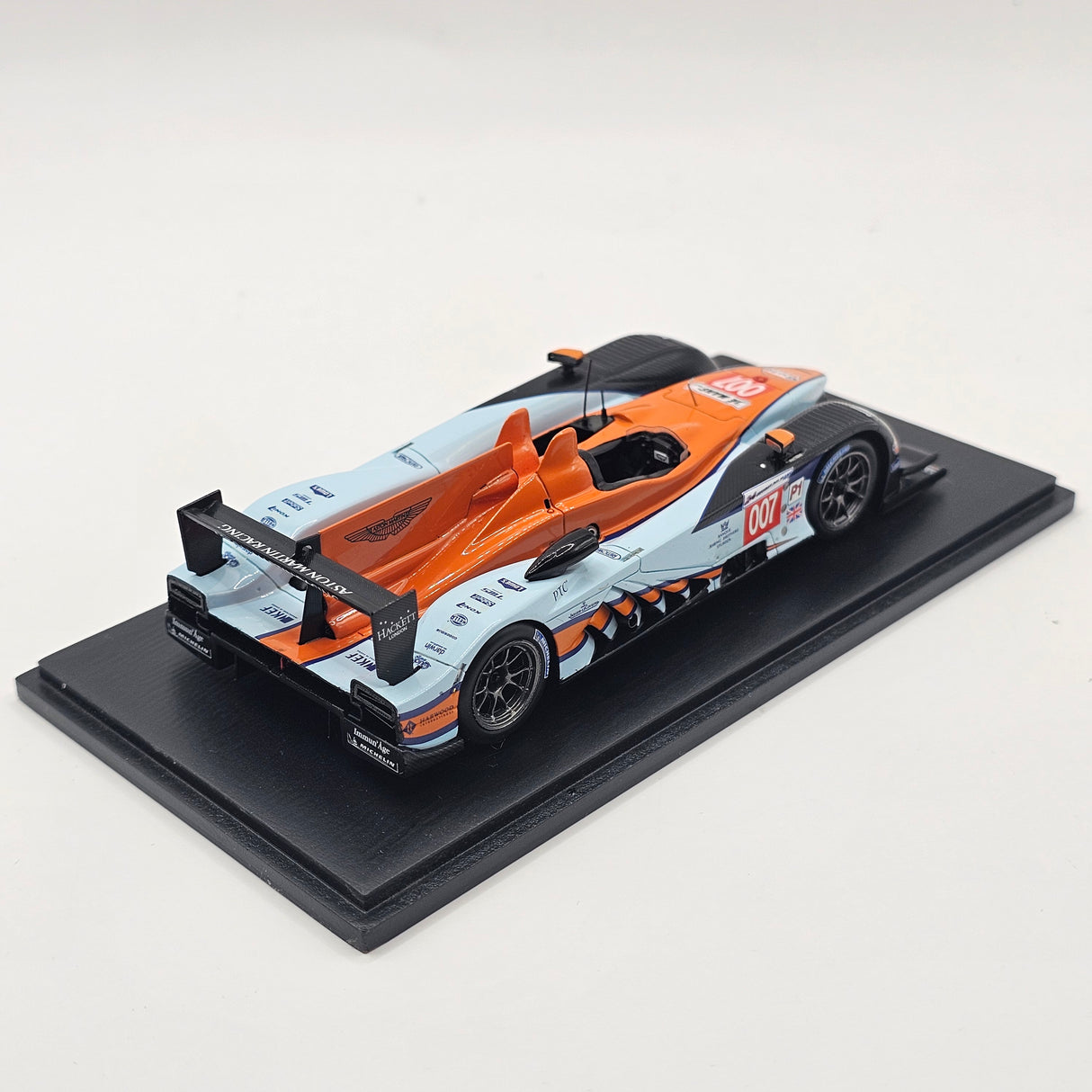 Spark Aston Martin AMR-One #007 Aston Martin Racing Le Mans 2011 1/43 Scale S2536