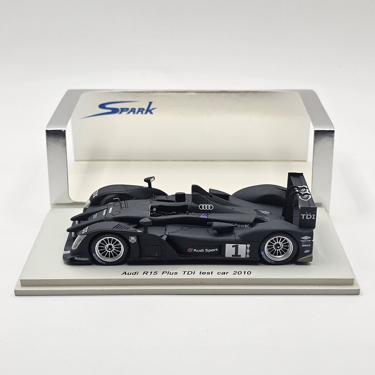 Spark Audi R15 Plus TDi LMP Le Mans Prototype Test Car 2010 1/43 Scale S0686