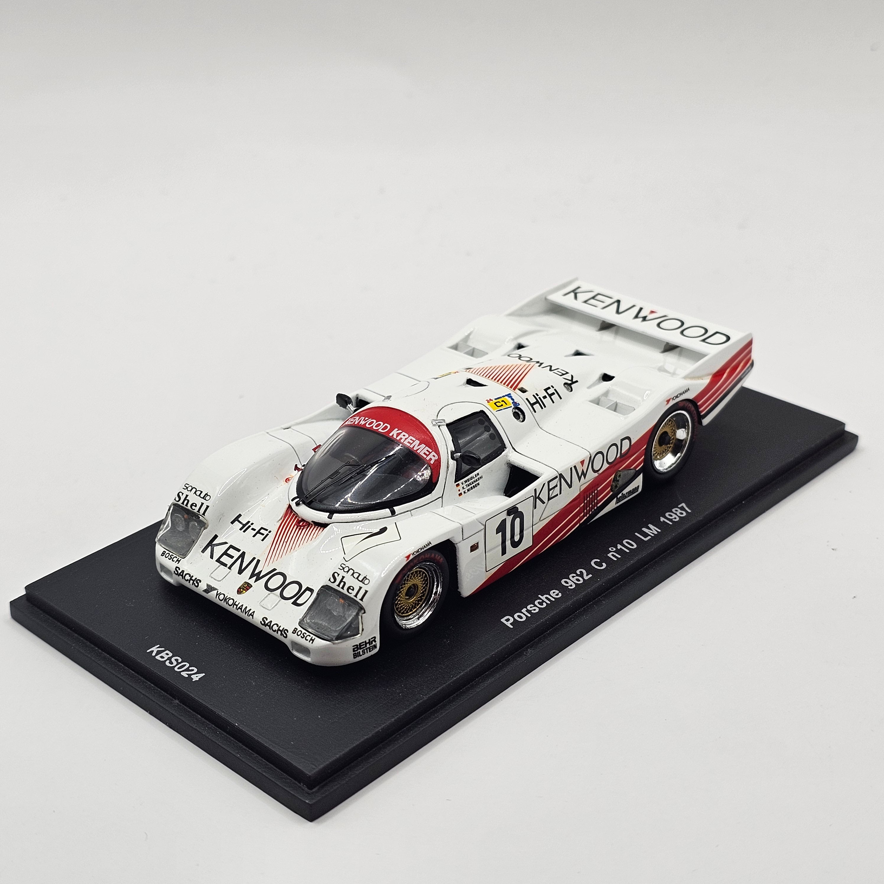 Spark Porsche 962 C #10 Porsche Kremer Racing Le Mans 1987 1/43 Scale