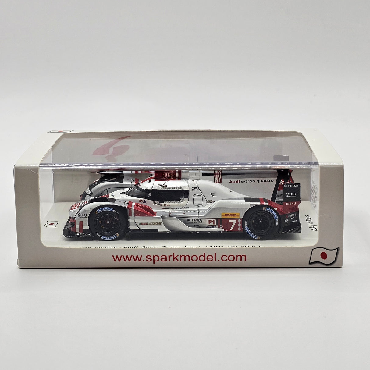 Spark Audi R18 e-tron Quattro #7 Audi Sport Team Joest 6 Hours Fuji 2015 1/43 Scale