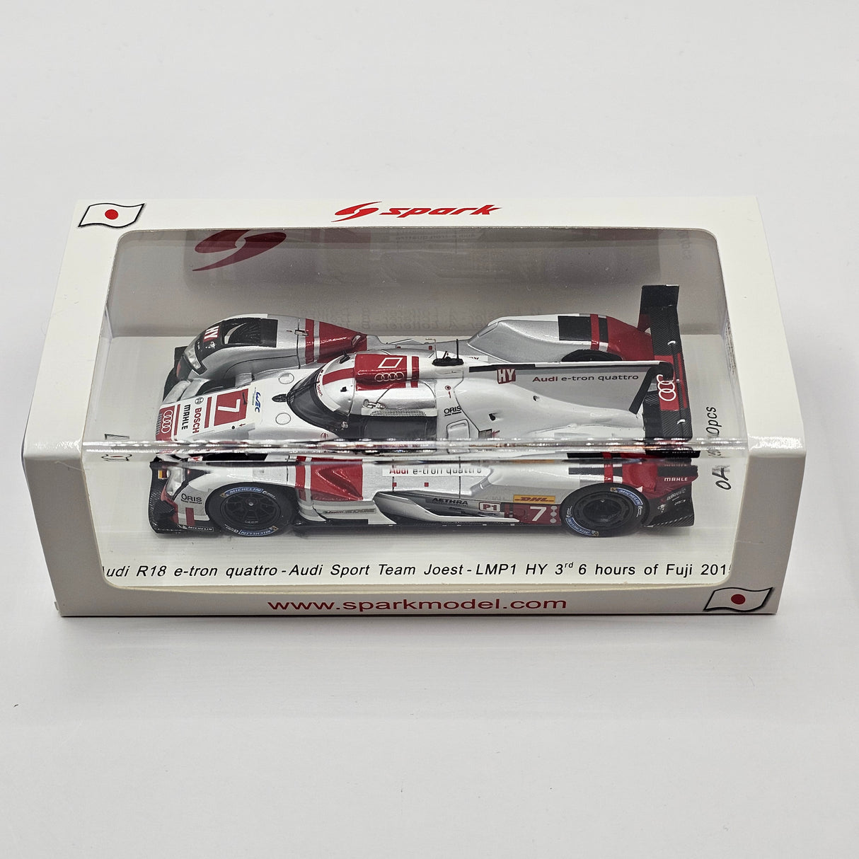 Spark Audi R18 e-tron Quattro #7 Audi Sport Team Joest 6 Hours Fuji 2015 1/43 Scale