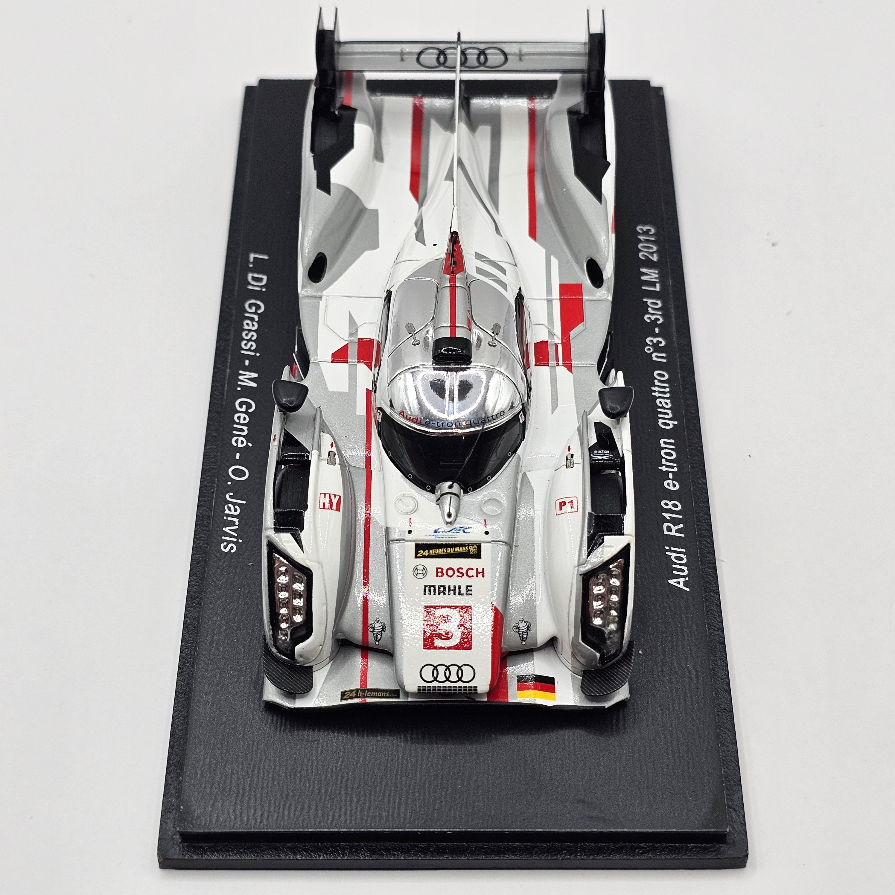 Spark Audi R18 e-tron Quattro #3 Audi Sport Team Joest Le