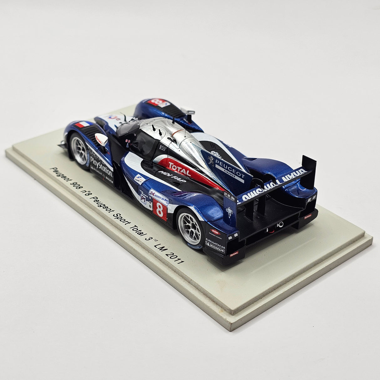 Spark Peugeot 908 #8 Peugeot Total Sport Le Mans 2011 3rd 1/43 Scale S2593