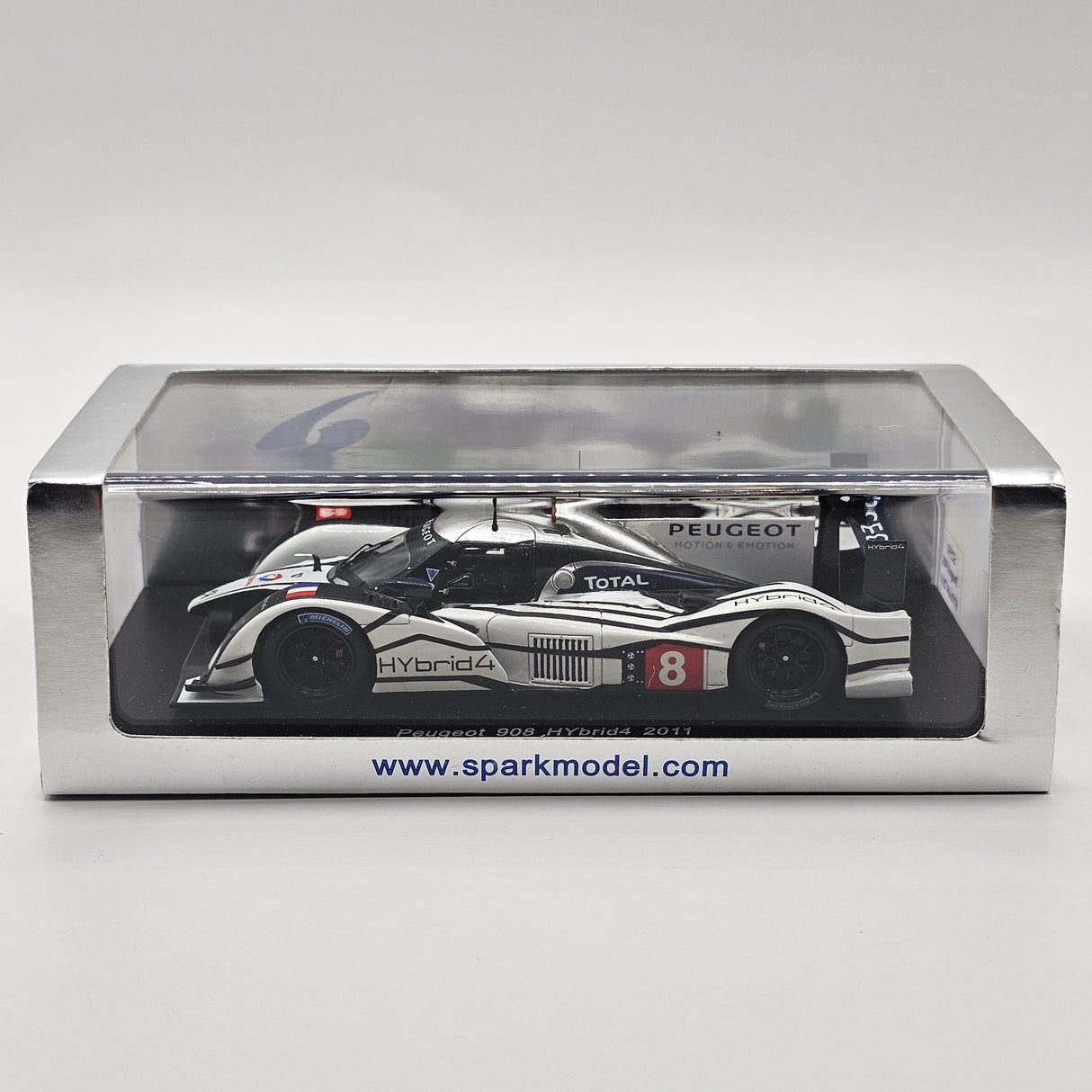 Spark Peugeot 908 Hybrid 4 #8 LMP Prototype 2011 1/43 Scale S2591