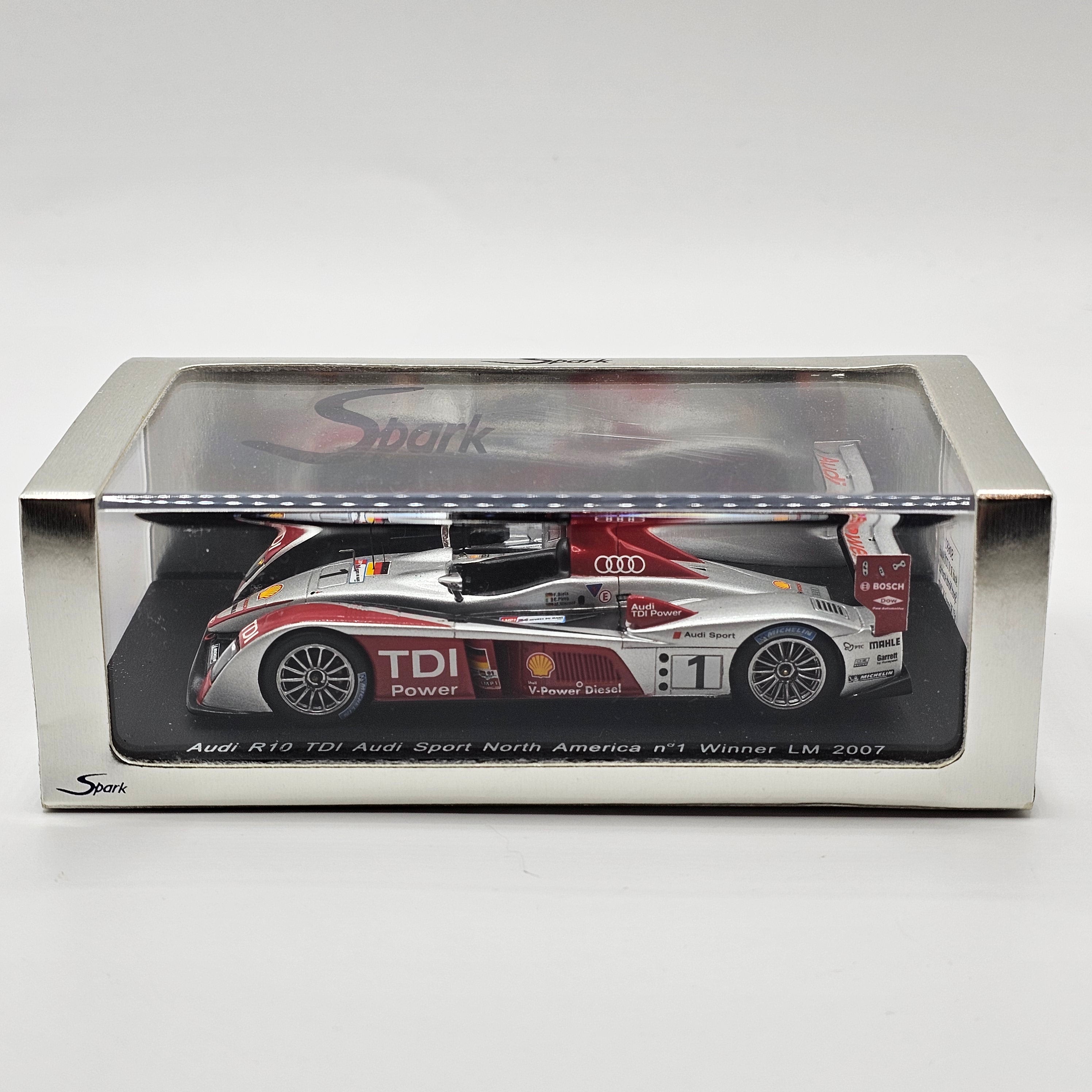 Spark Audi R10 TDI #1 Audi Sport North America Le Mans 2007 Winner 1/4