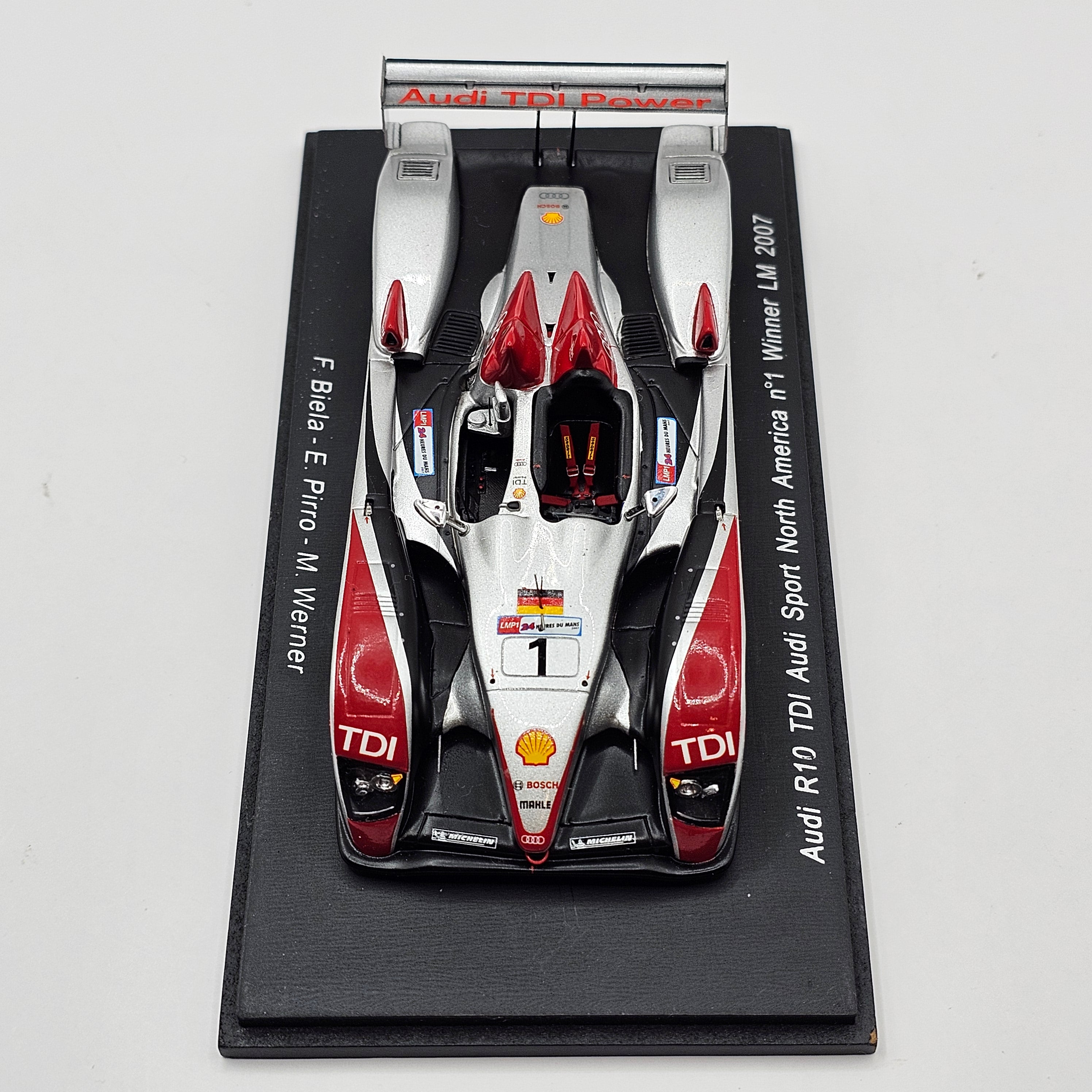 Spark Audi R10 TDI #1 Audi Sport North America Le Mans 2007 Winner 1/4