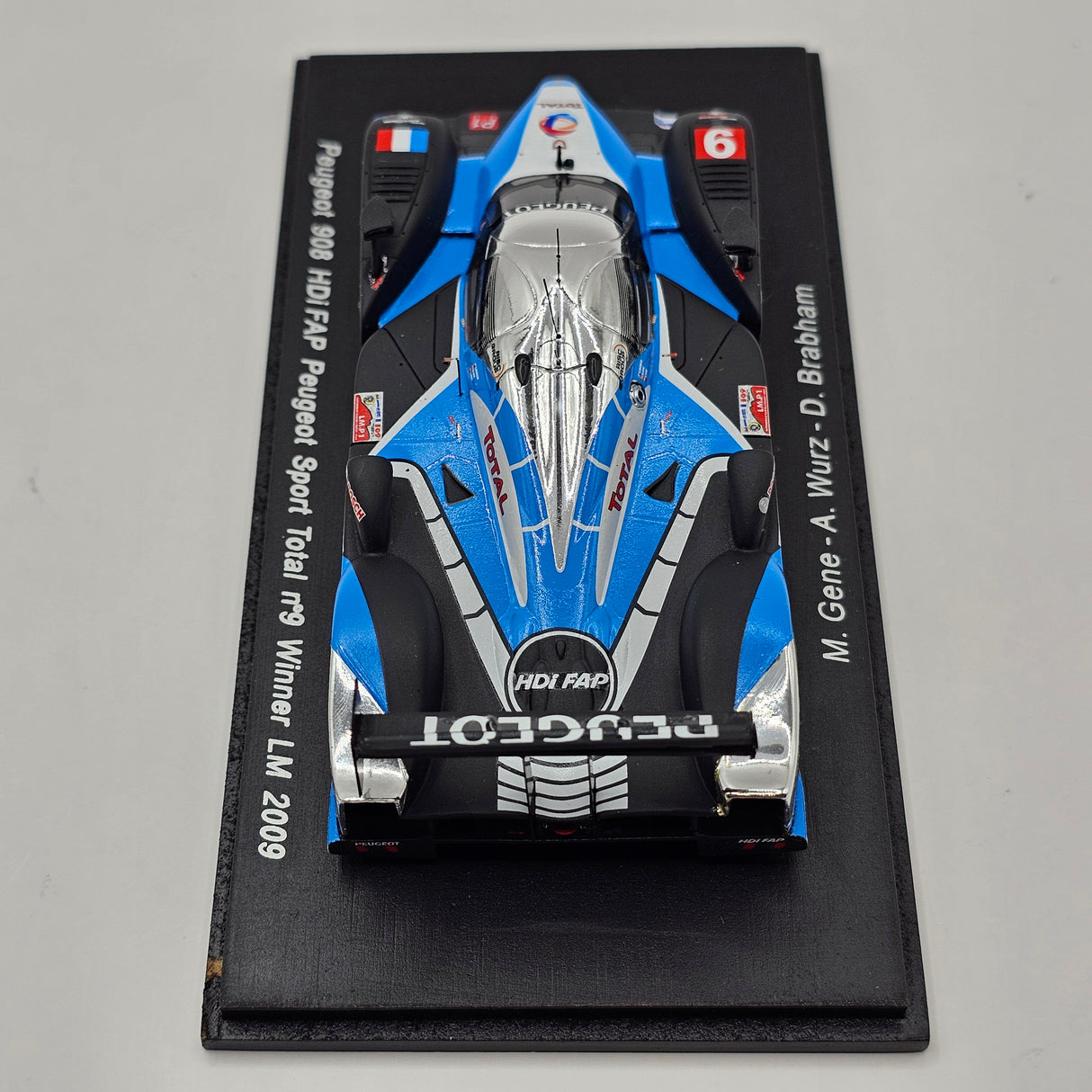 Spark Peugeot 908 HDI FAP #9 Peugeot Sport Total Le Mans 2009 Winner 1/43 Scale