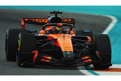 Spark McLaren MCL40 #81 Oscar Piastri 2026 Miami Grand Prix 1/43 Scale