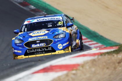 Spark Ford Focus Titanium Saloon #27 NAPA Racing UK Dan Cammish BTCC 2026 1/43 Scale UK052