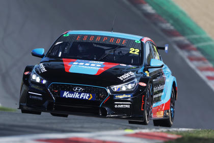 Spark Hyundai i30 Fastback N Performance #22 Restart Racing Chris Smiley BTCC 2026 1/43 Scale UK062