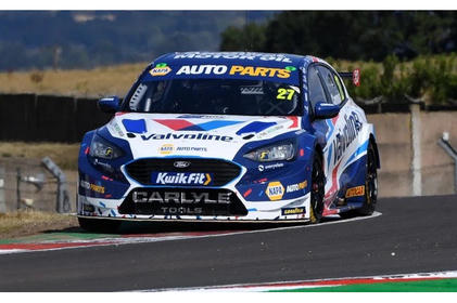 Spark Ford Focus Titanium Saloon #27 NAPA Racing UK Dan Cammish Donington Park GP BTCC 2026 1/43 Scale UK072