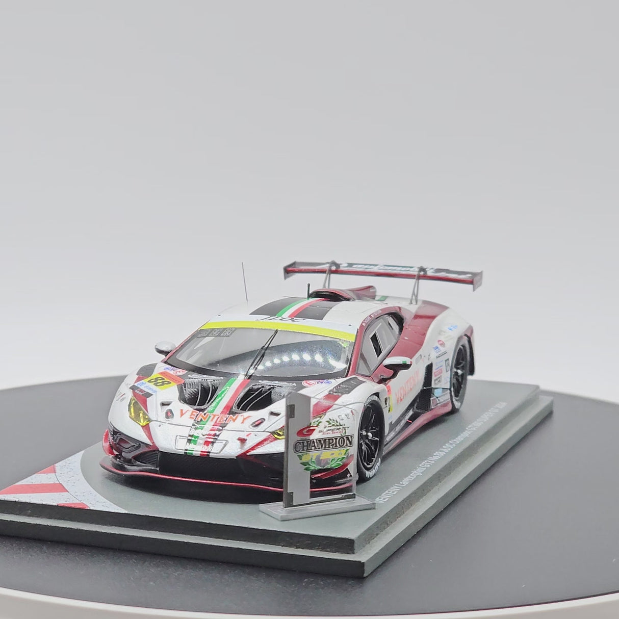 Spark Lamborghini Huracán GT3 Evo 2 #88 JLOC Super GT GT300 2024 Champion 1/43 Scale