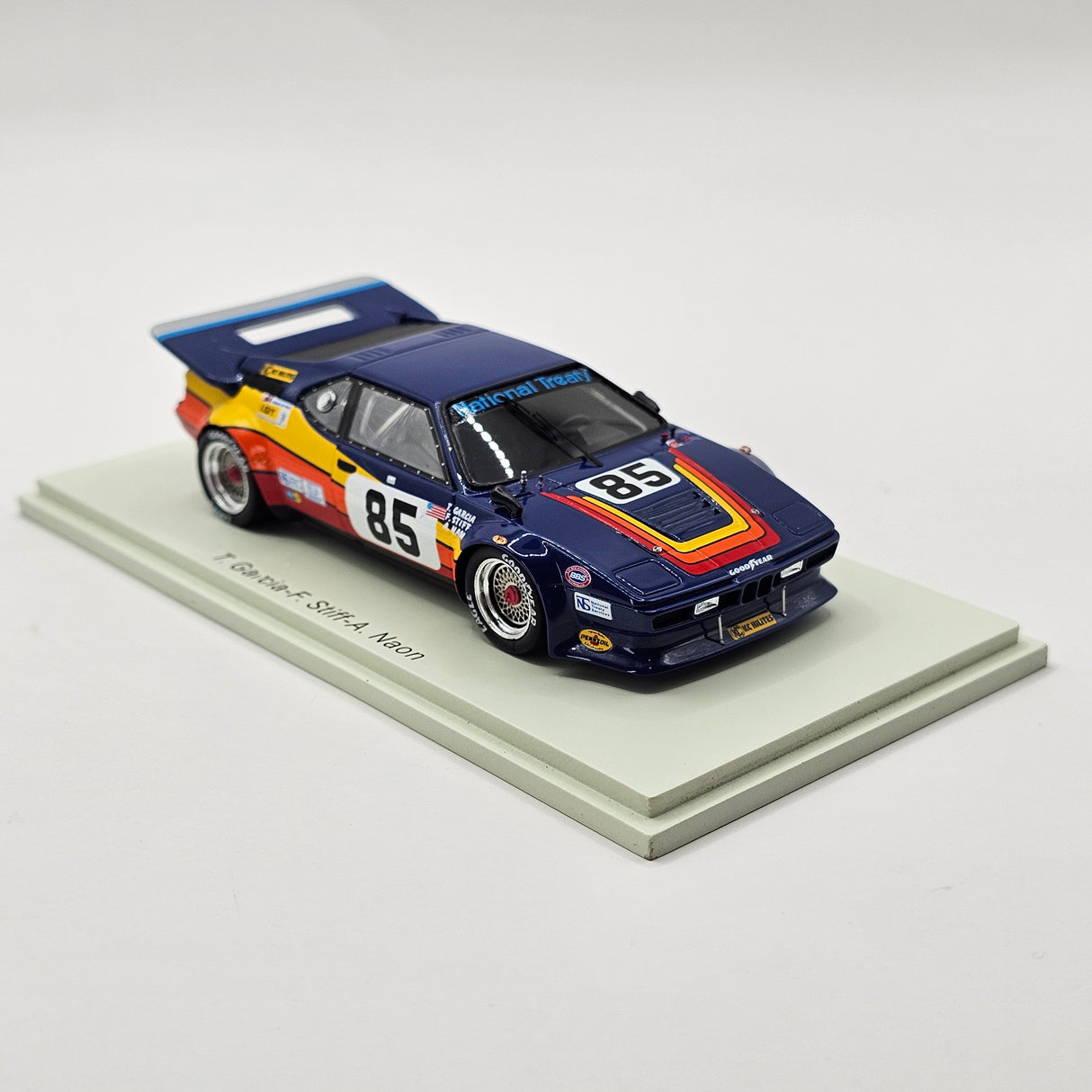 Spark BMW M1 #85 Tony Garcia Racing 24Hrs Le Mans 1982 1/43 Scale S6406