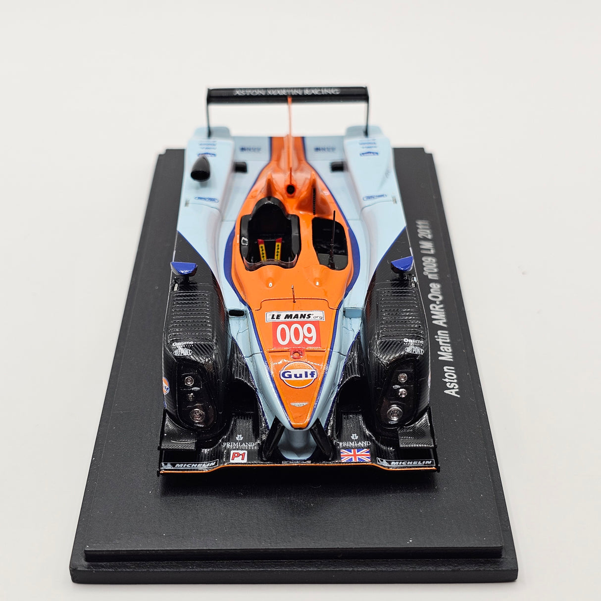 Spark Aston Martin AMR-One #009 Aston Martin Racing 24Hrs Le Mans 2011 1/43 Scale