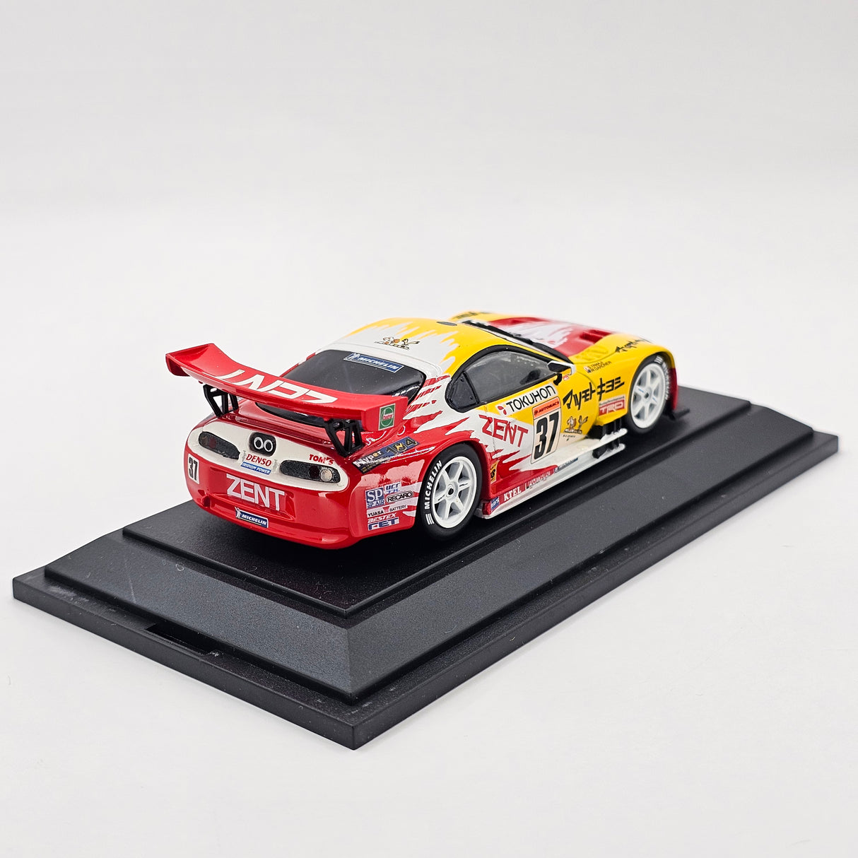 EBBRO Toyota Supra GT500 #37 Zent Toyota Team TOM'S JGTC 2001 1/43 Scale