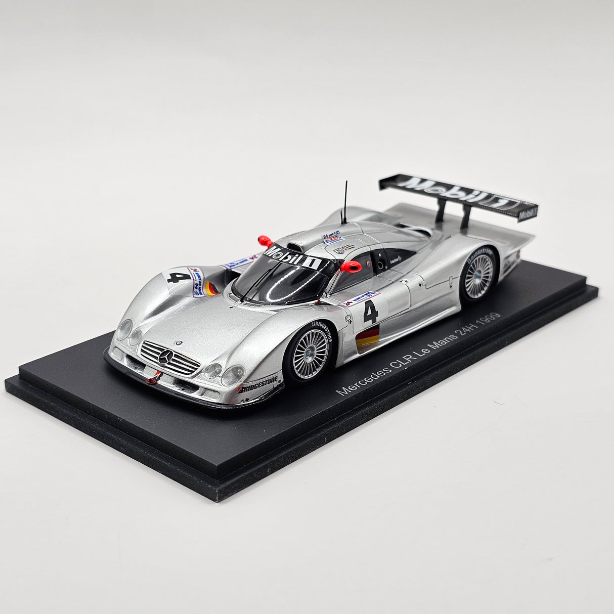 Spark Mercedes-Benz CLR #4 AMG-Mercedes 24Hrs Le Mans 1999 1/43 Scale S0994