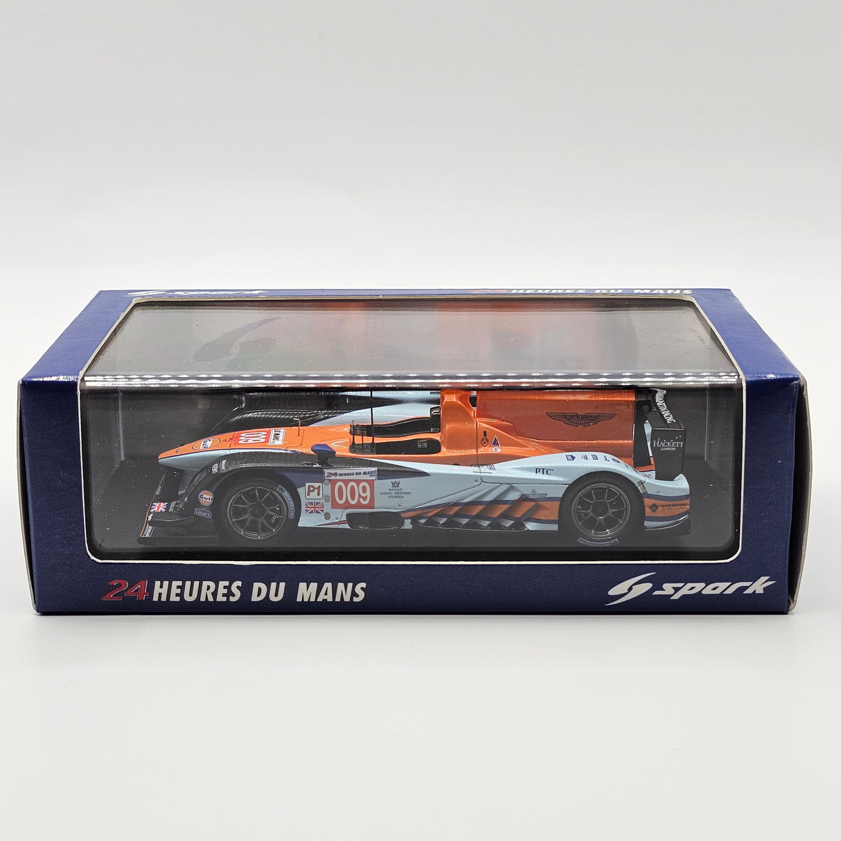 Spark Aston Martin AMR-One #009 Aston Martin Racing 24Hrs Le Mans 2011 1/43 Scale