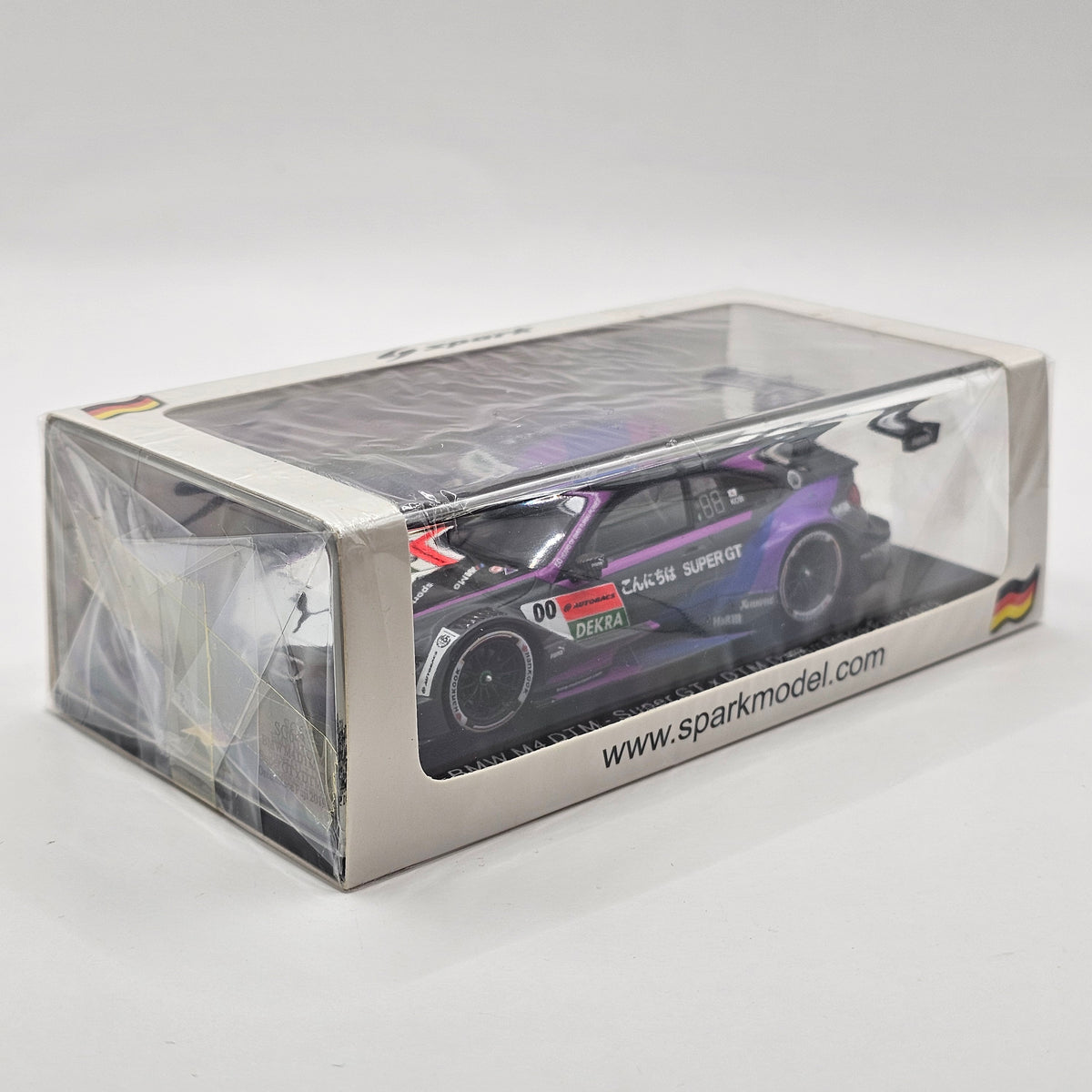 Spark BMW M4 Turbo DTM #00 Team RBM Super GT x DTM Dream Race 2019 1/43 Scale