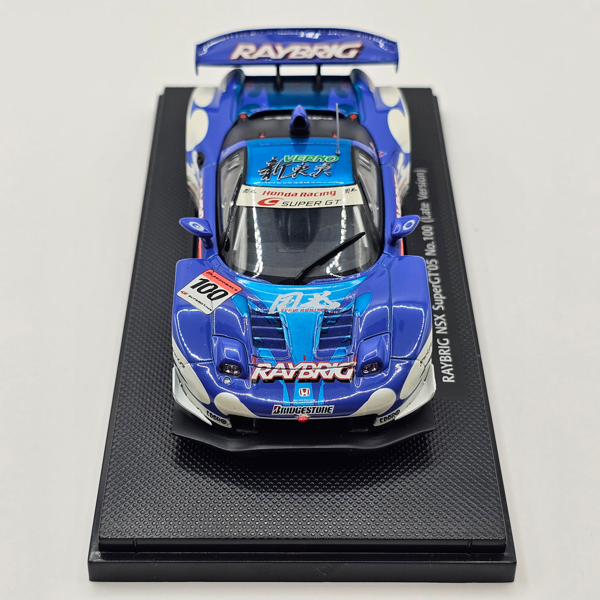 EBBRO Honda NSX #100 Raybrig Team Kunimitsu Super GT GT500 2005 (Late) 1/43 Scale